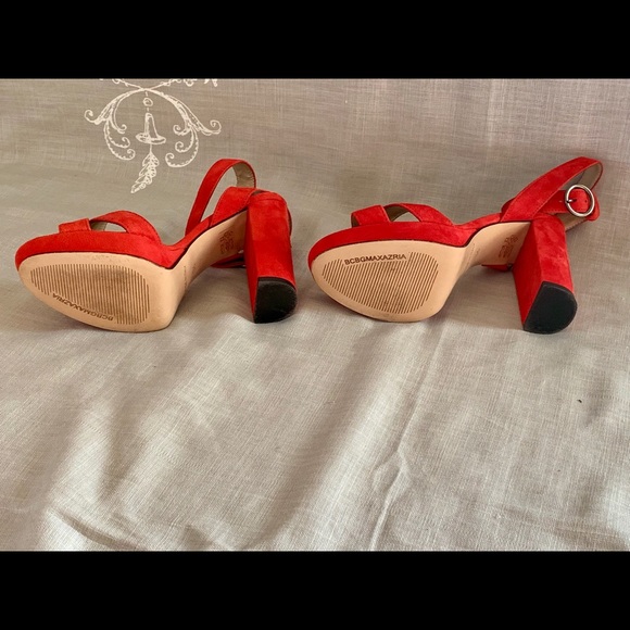 Red Suede BCBG Lea Strappy Sandle Heels SZ 7.5 - Picture 3 of 4